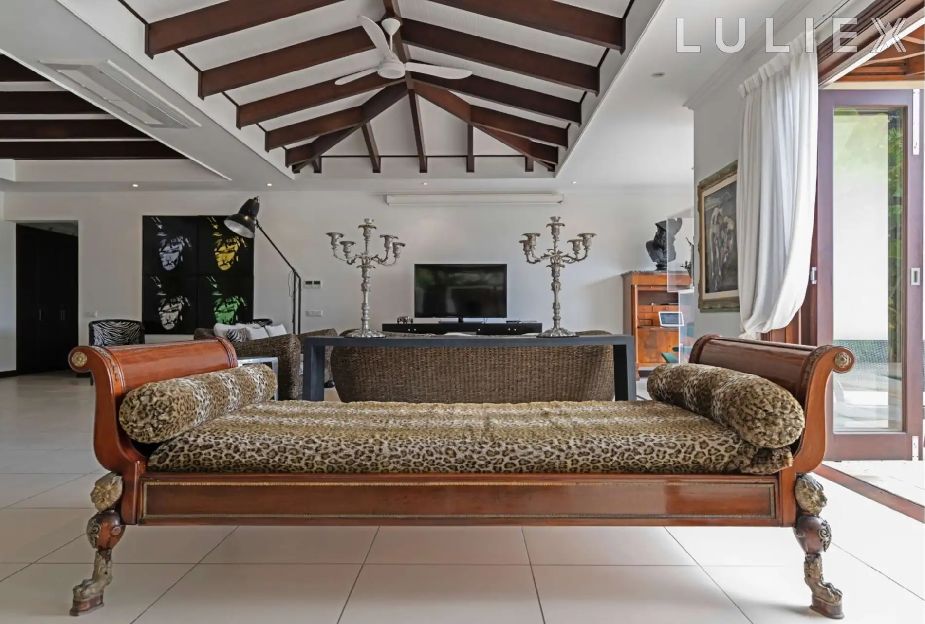 EDEN ISLAND VILLA