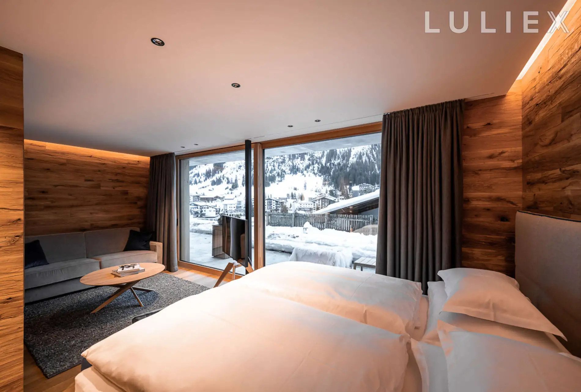 WHITE GOLD CHALET