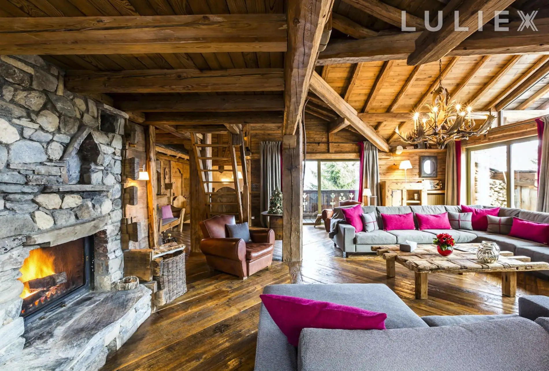 CHALET VELVET