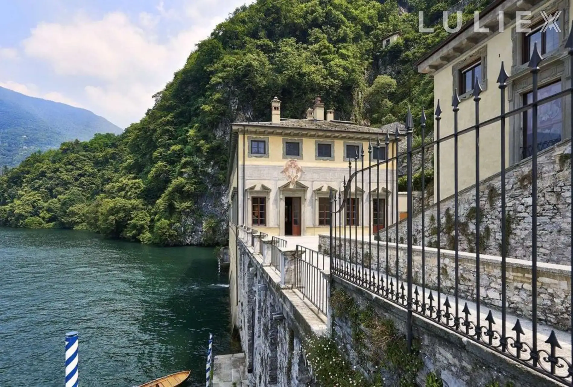 VILLA LUCREZIA