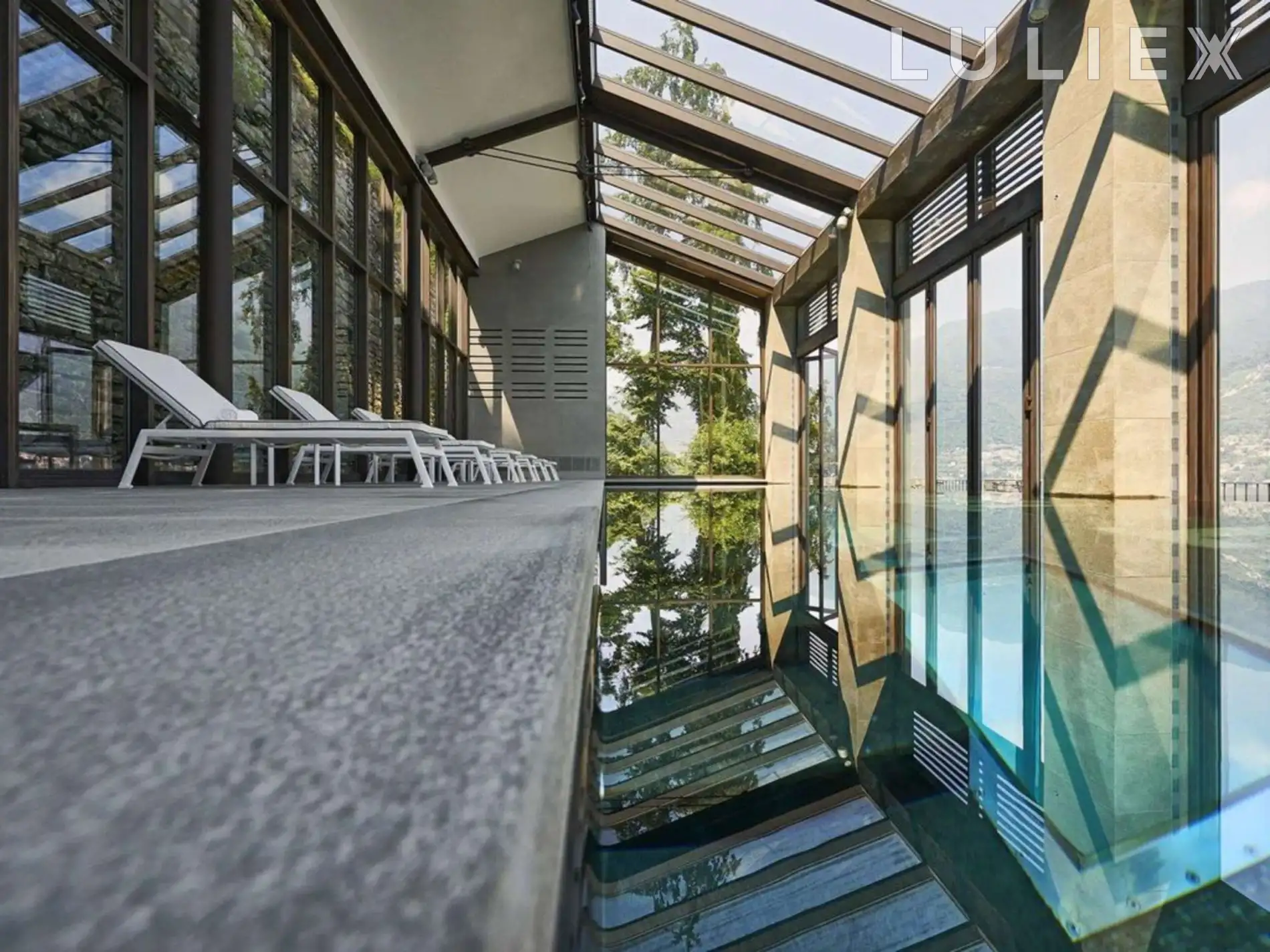 VILLA LUCREZIA