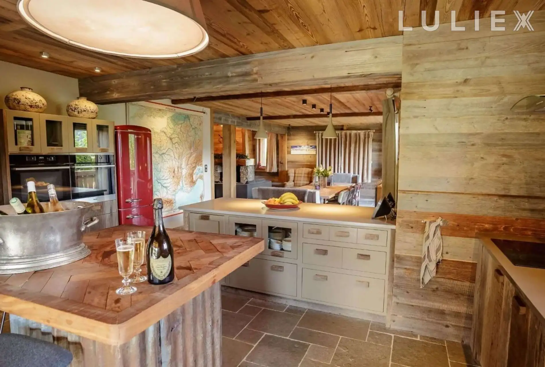 CHALET CHERY