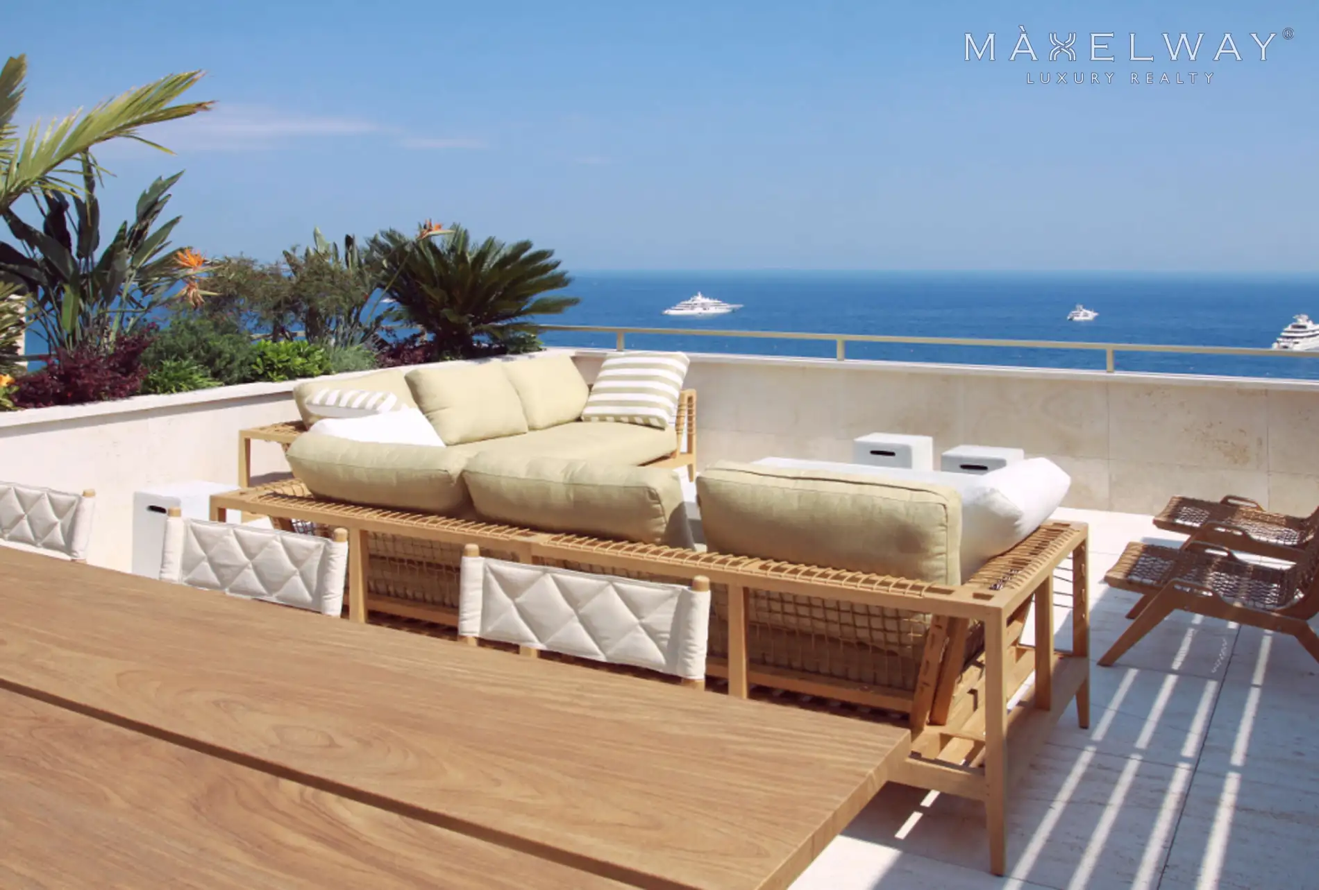 WATERFRONT PENTHOUSE