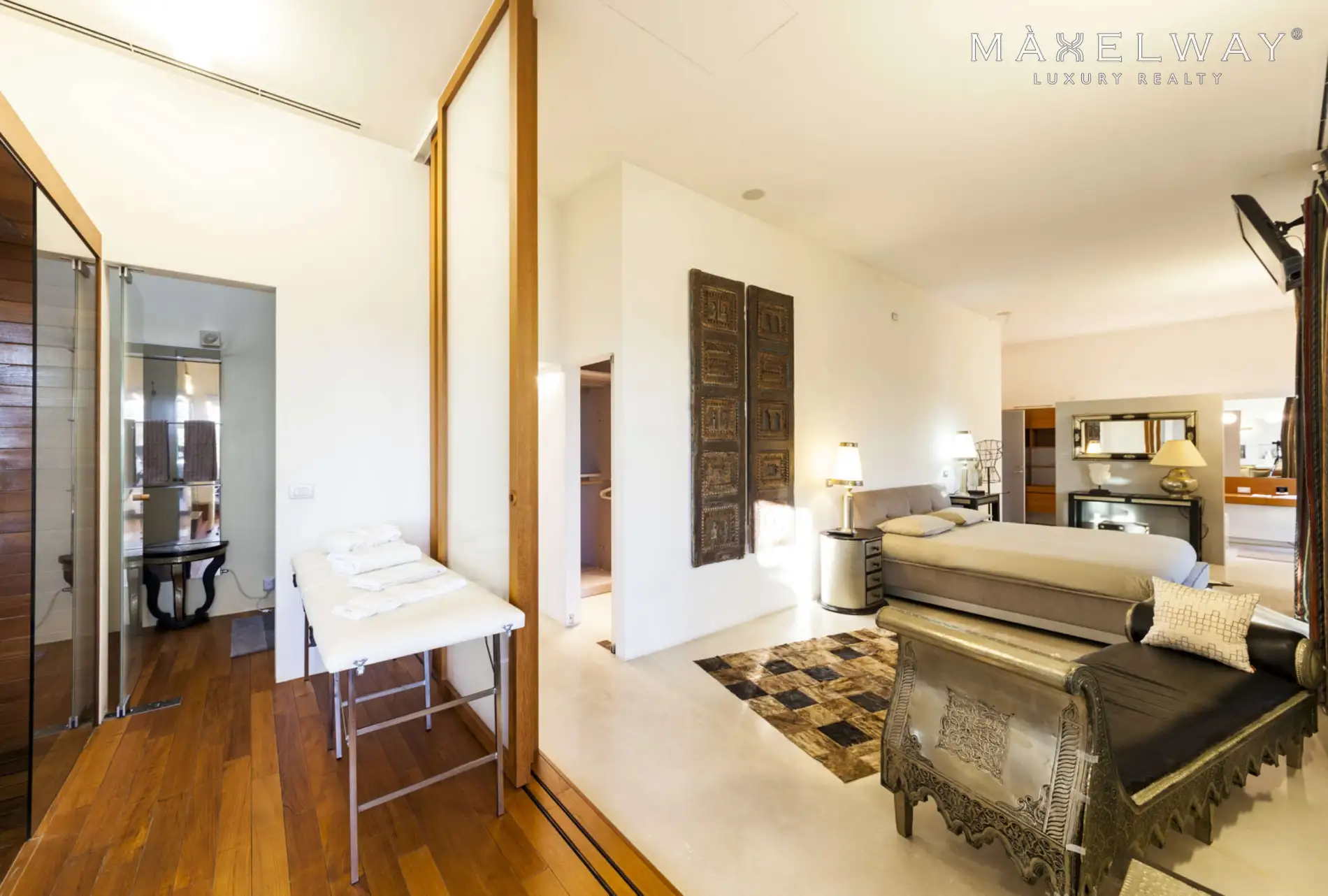 STAR PENTHOUSE