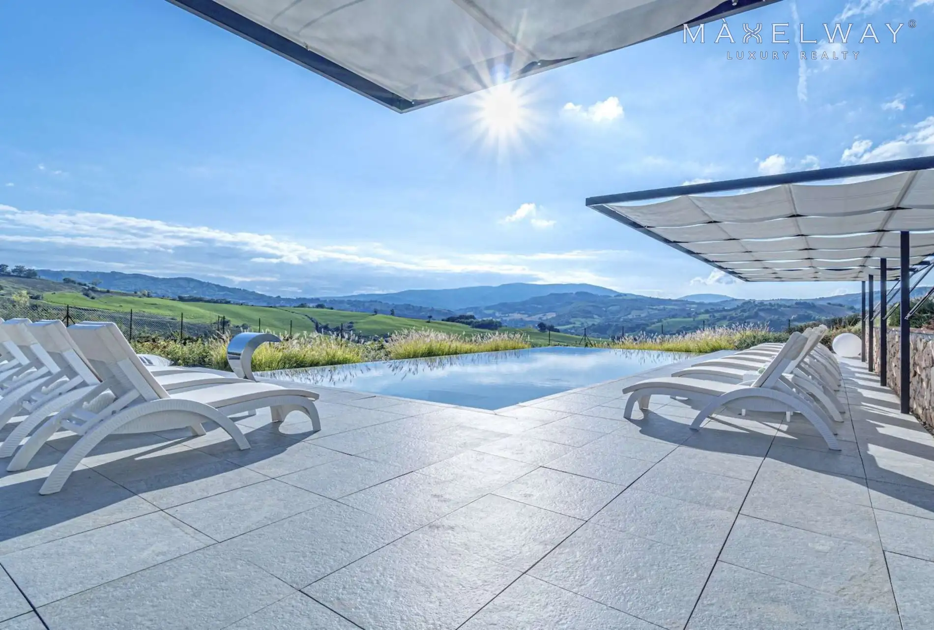 AMAZING LUXE VILLA