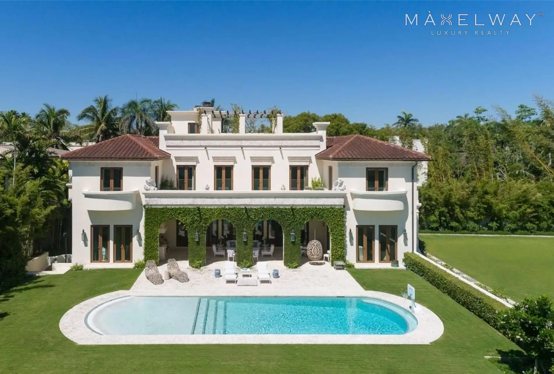 UNIQUE VILLA