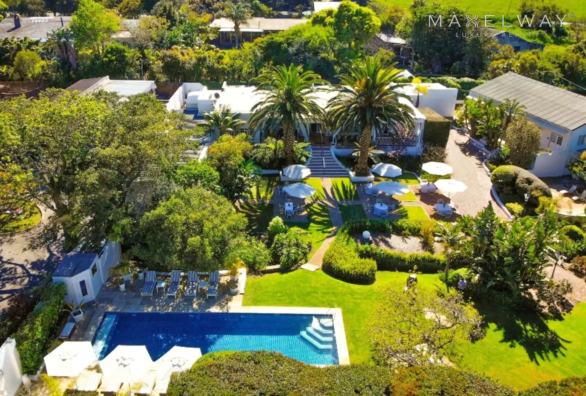 STUNNING VILLA 