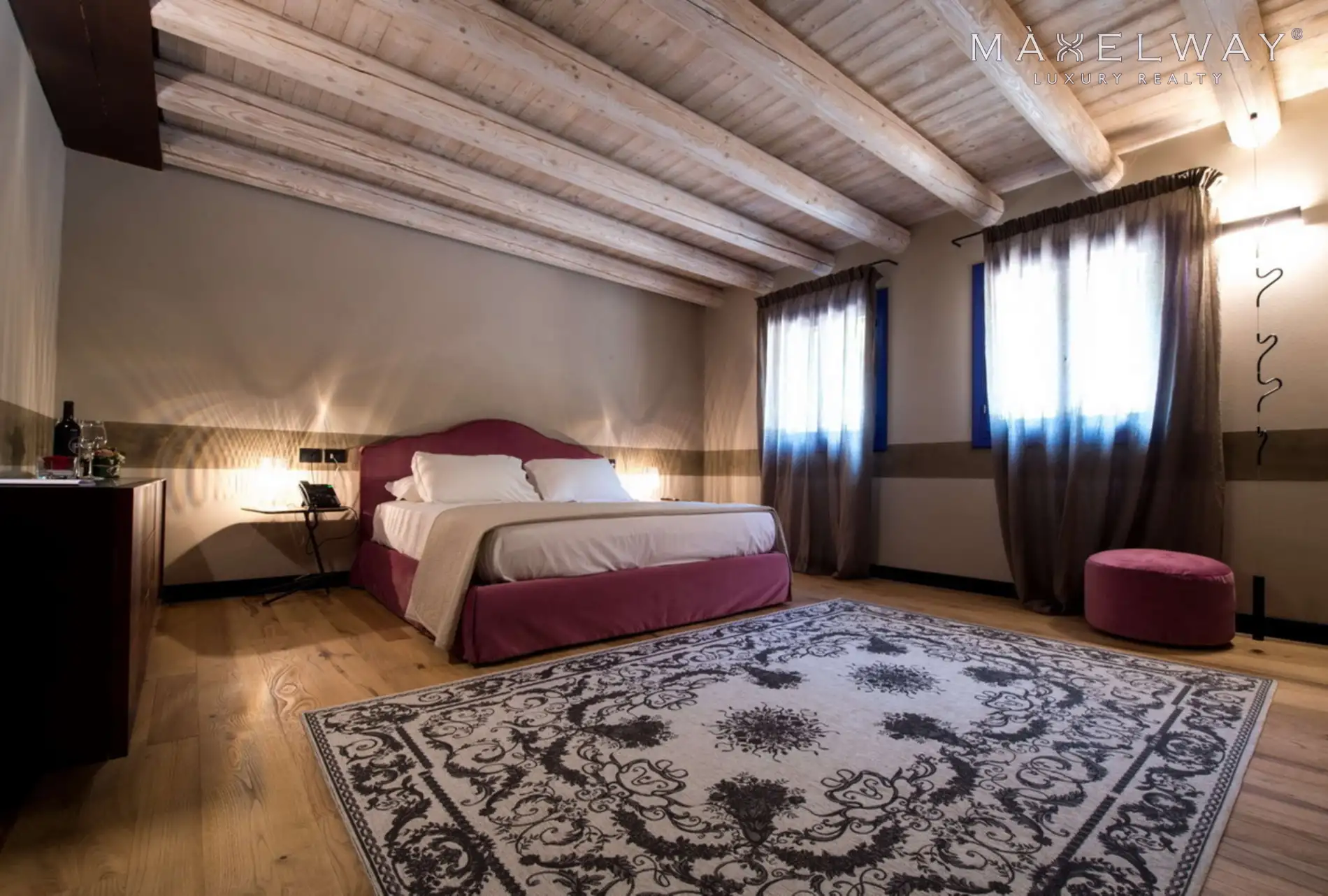 HOLIDAY PODERE