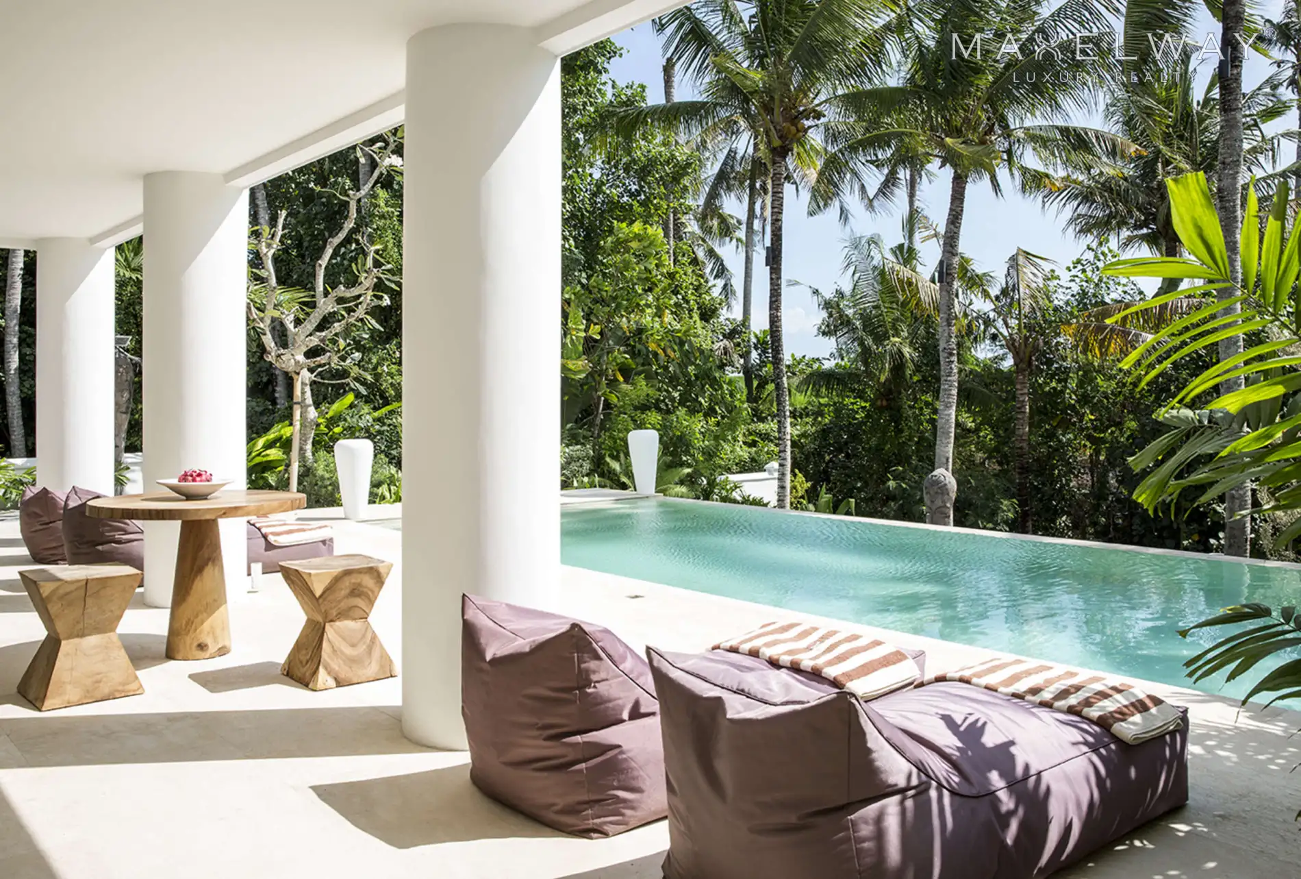 VILLA IN BALI