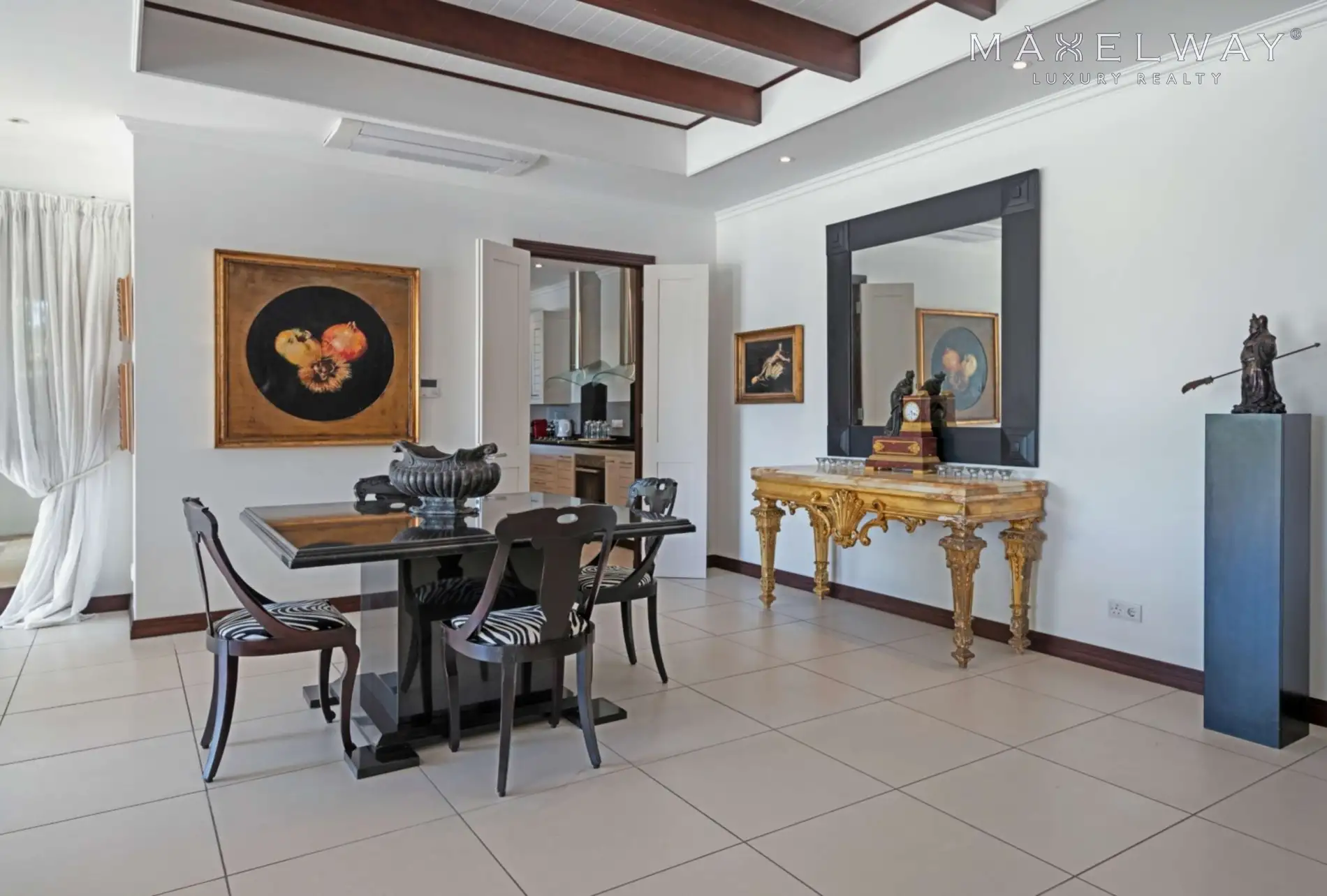 EDEN ISLAND VILLA