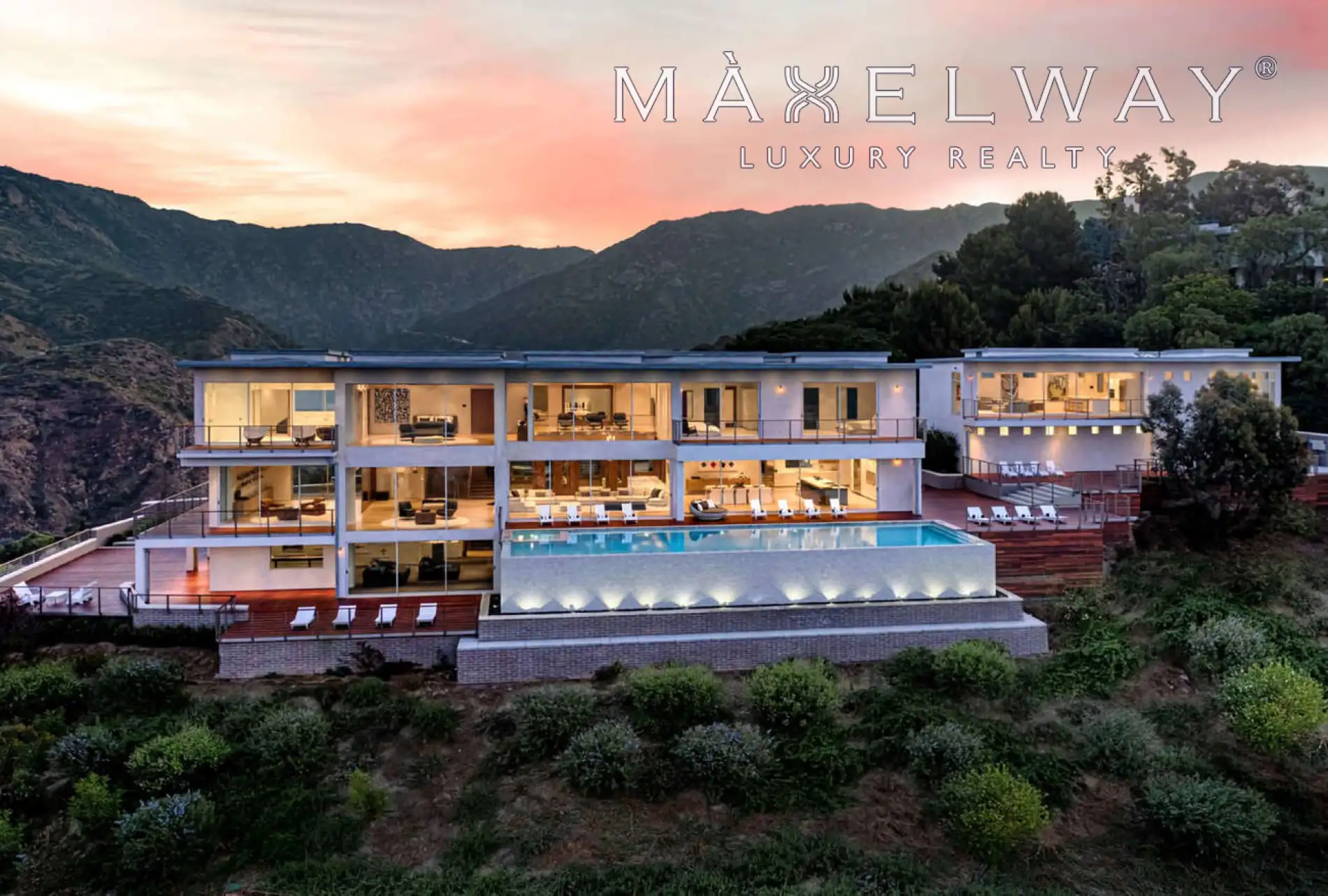 MALIBU MANSION