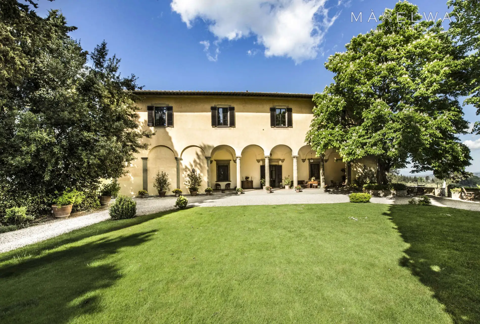 TUSCAN ESTATE