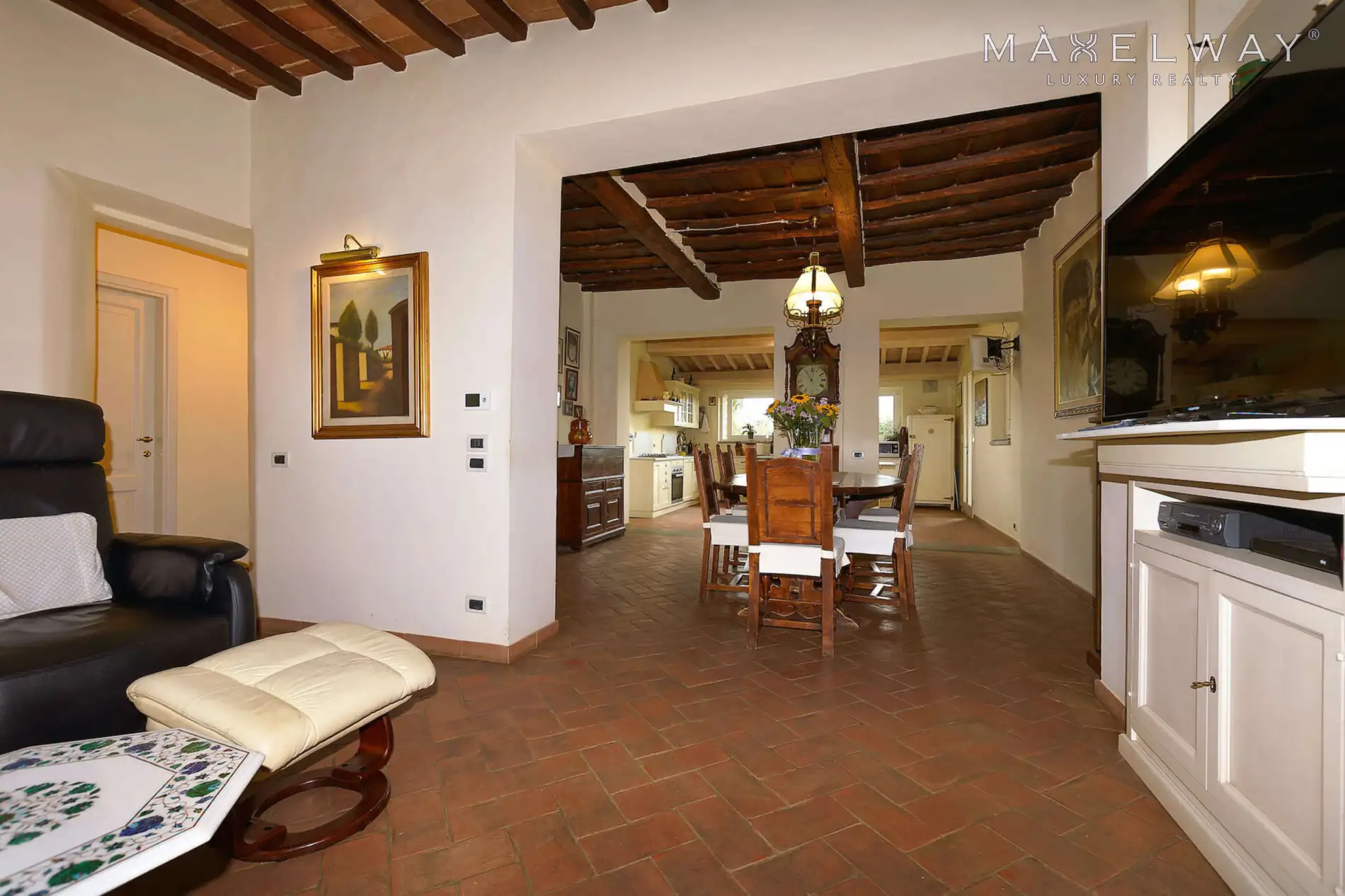TUSCAN ESTATE