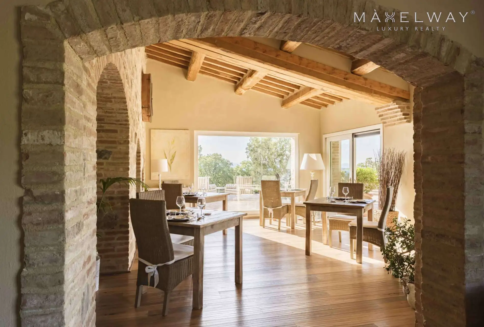 FANTASTIC TUSCANY ESTATE