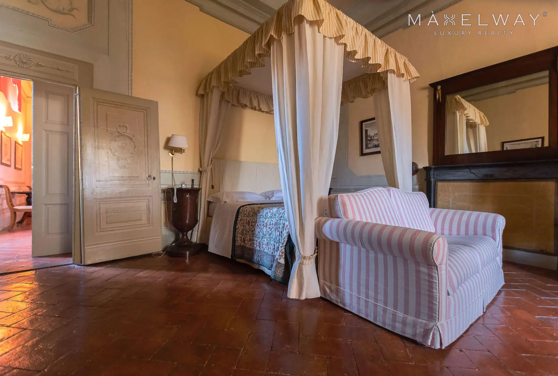 TUSCAN ESTATE