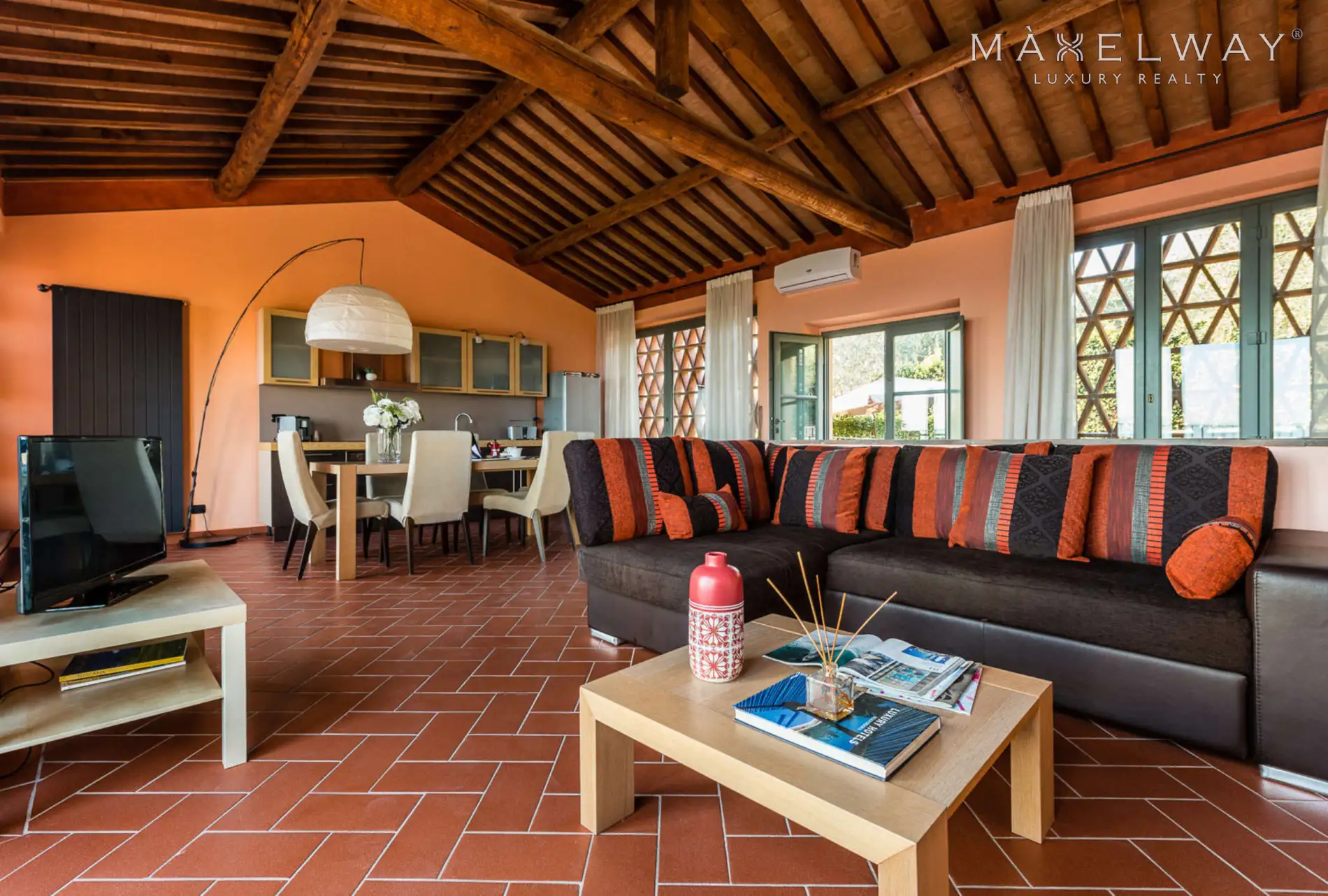TUSCAN HISTORIC MANSION