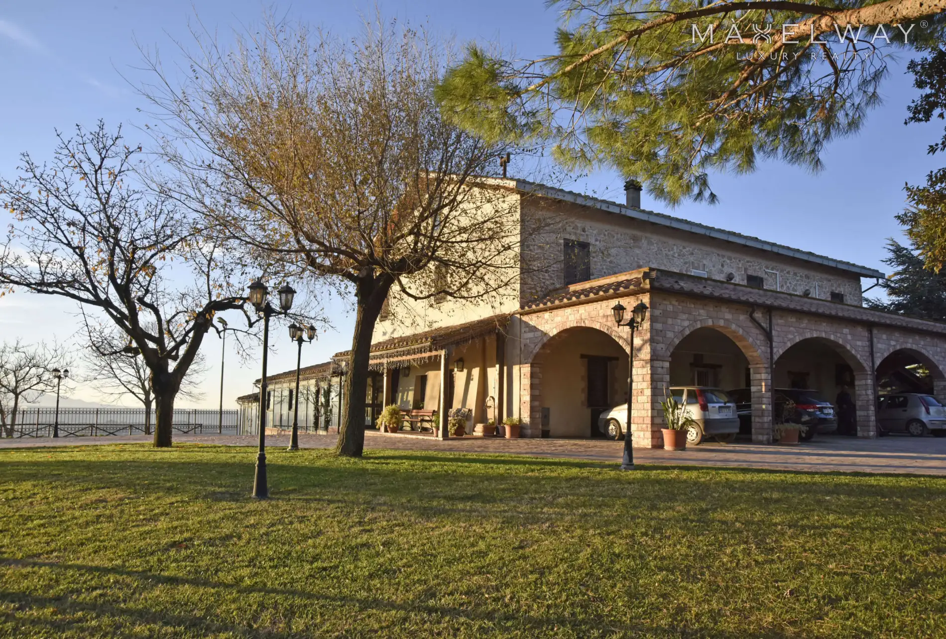 FARMHOUSE IN UMBRIA