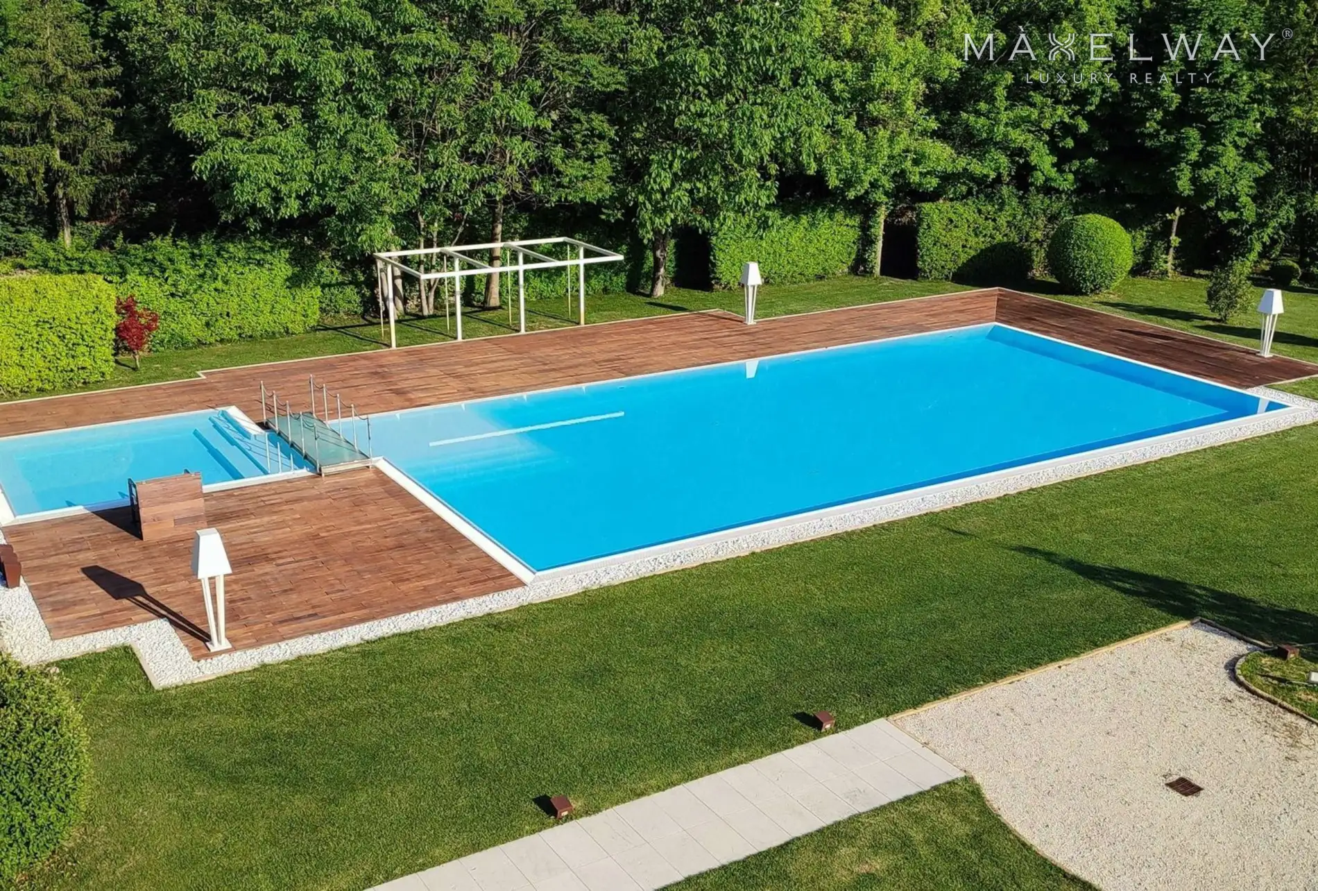 EPOCH ESTATE IN EMILIA