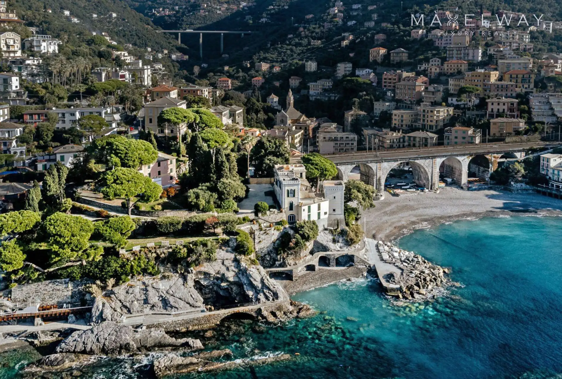 SEAFRONT CASTLE