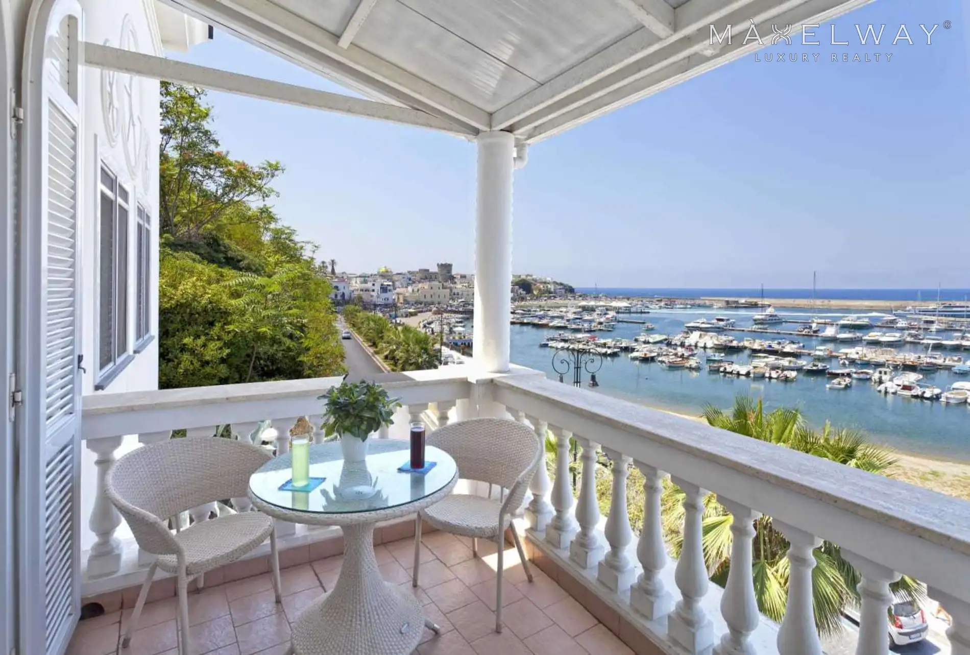 ESTATE IN ISCHIA