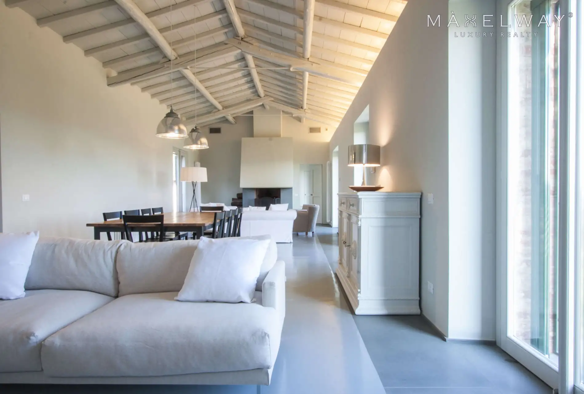 LUXURY LOFT IN CORTONA