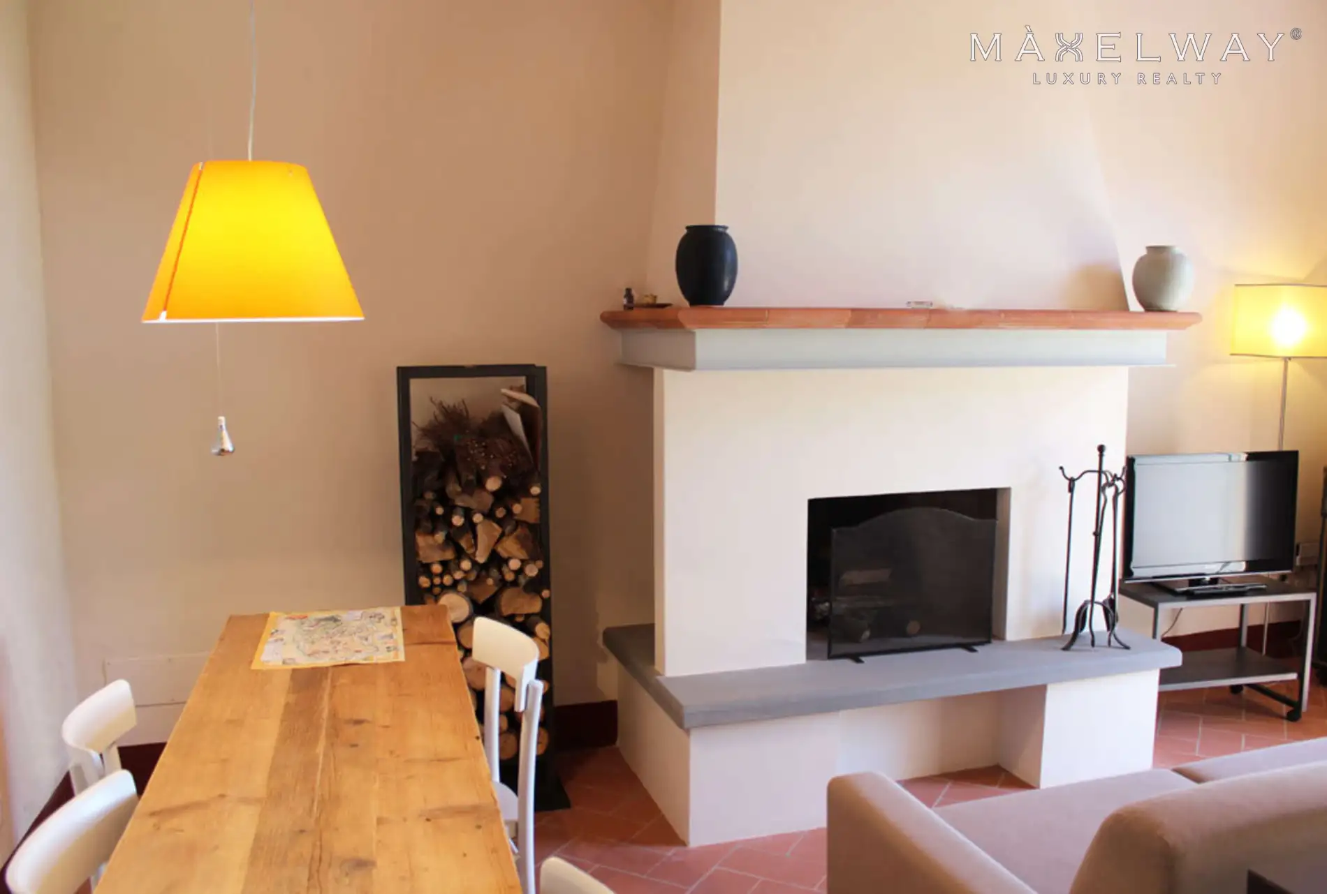 SUPERB APARTMENT 