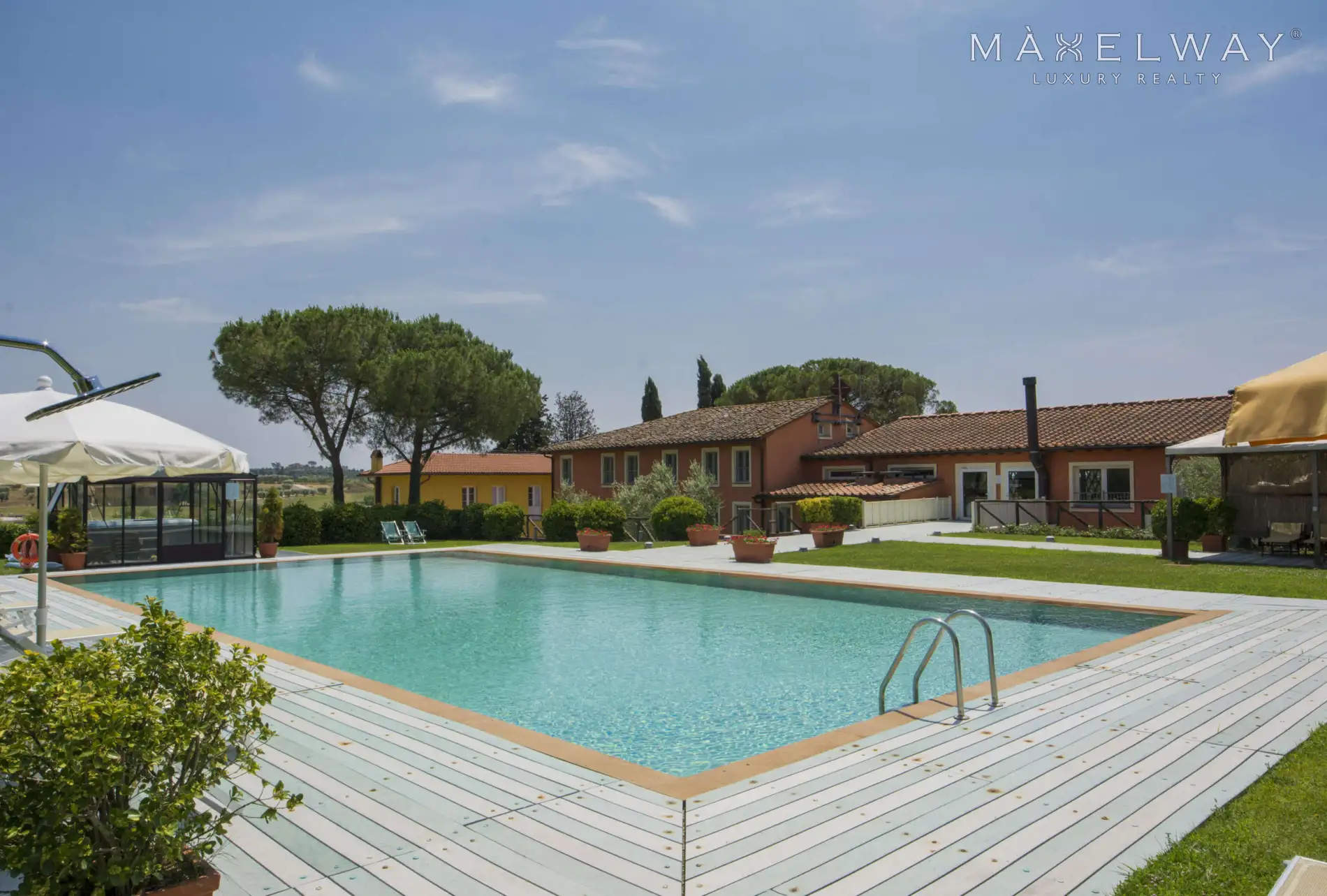 A JEWEL IN TUSCANY