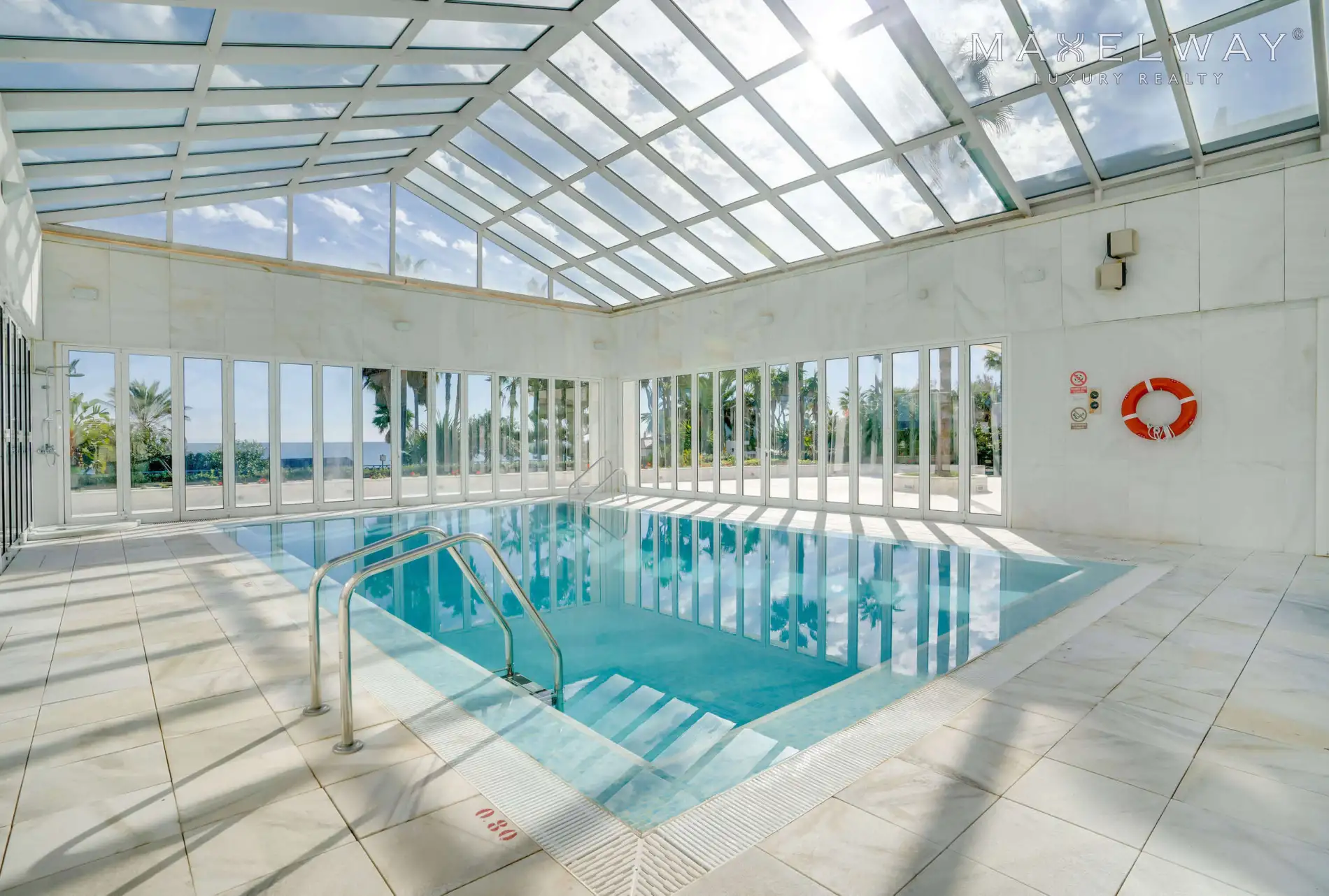 LUXE APARTMENT IN MARBELLA 