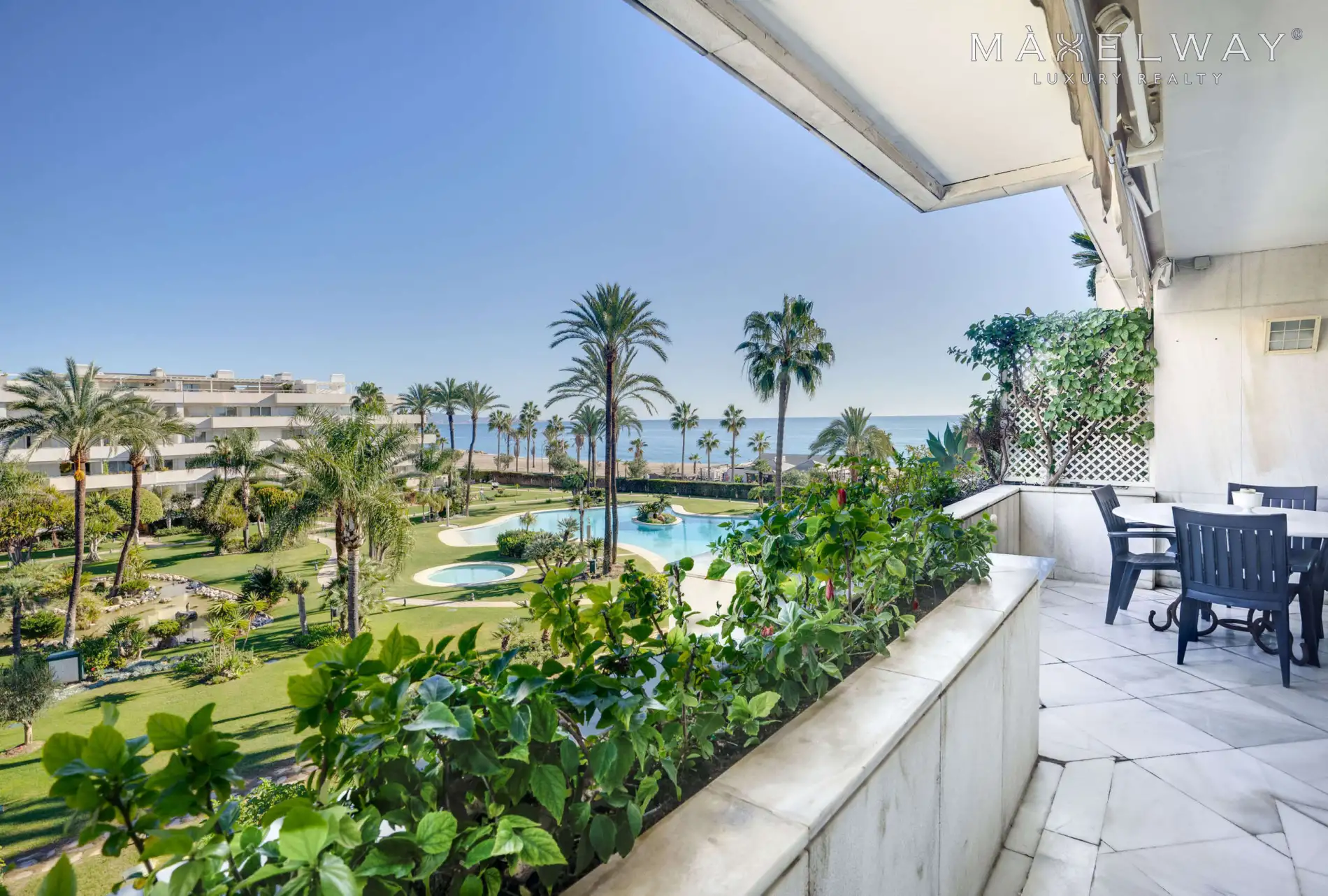 LUXE APARTMENT IN MARBELLA 