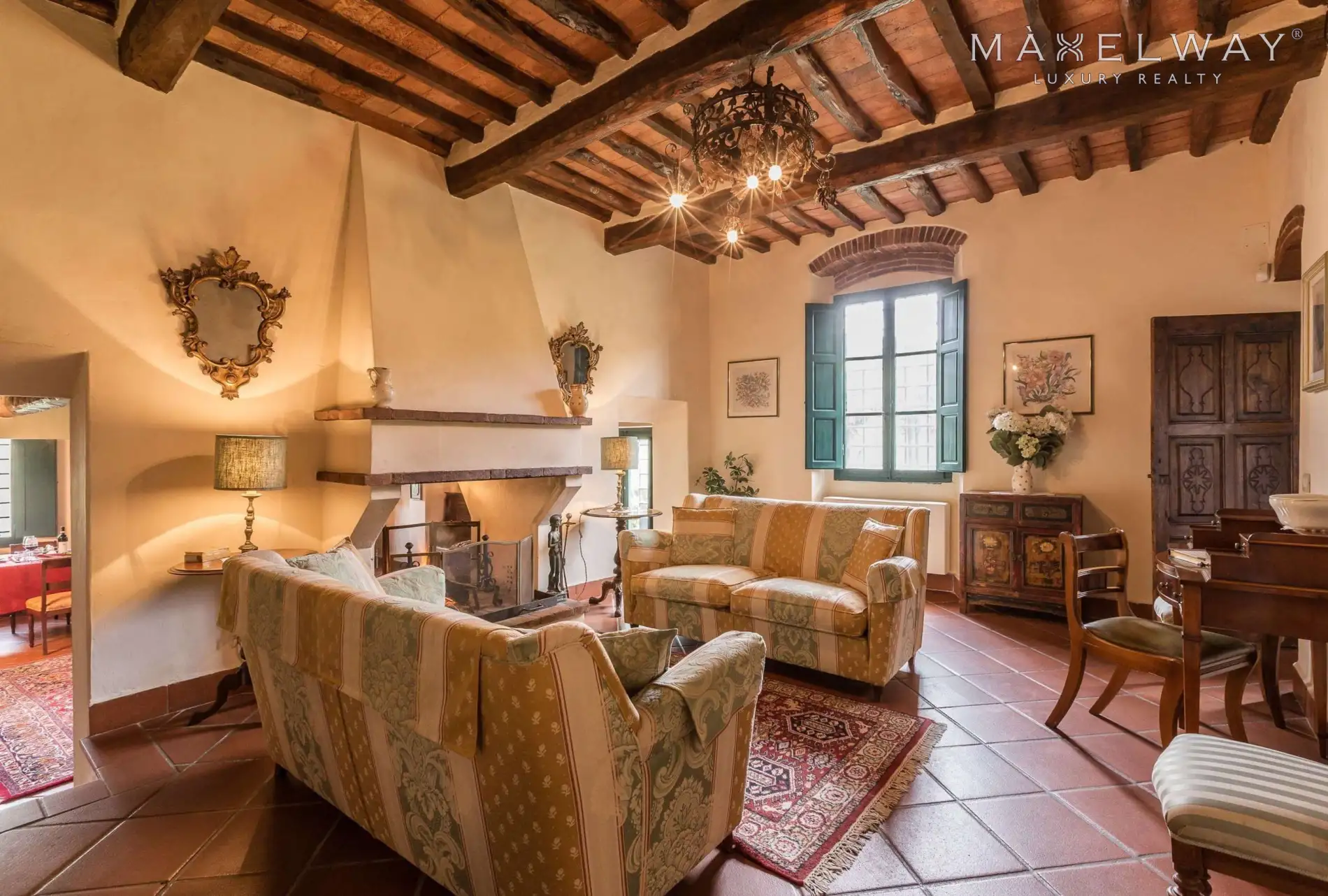 STUNNING TENUTA