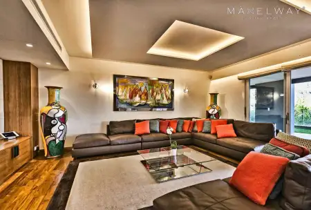 AMAZING VILLA SEADREAM