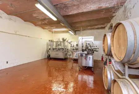 HISTORIC WINERY IN TUSCANY