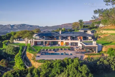 CAPE TOWN MANSION