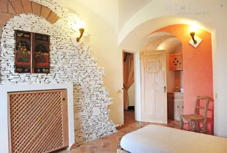 THE ROYAL VILLA