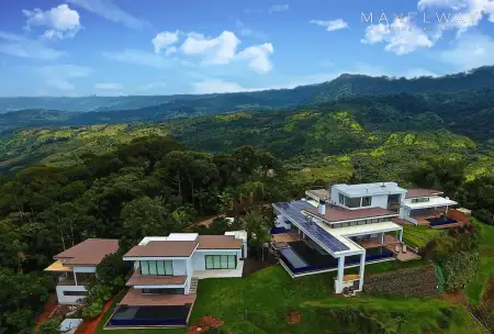 LUXE MANSION IN COSTA RICA