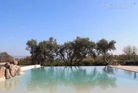 FARMHOUSE IN SICILY