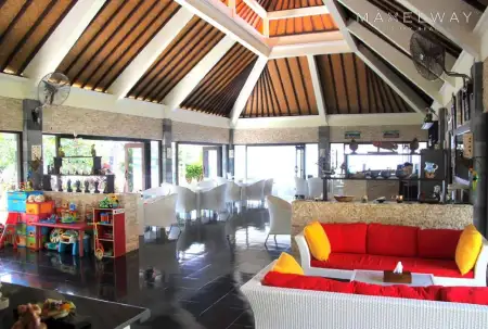 BEACHFRONT RESORT