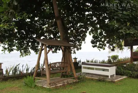 BEACHFRONT RESORT