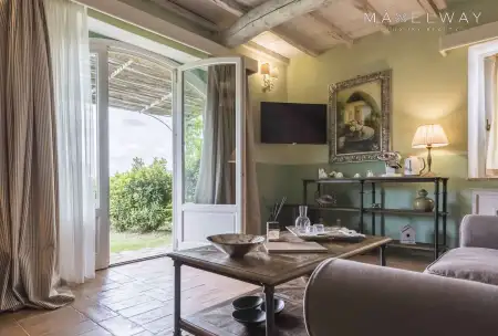 FANTASTIC TUSCANY ESTATE
