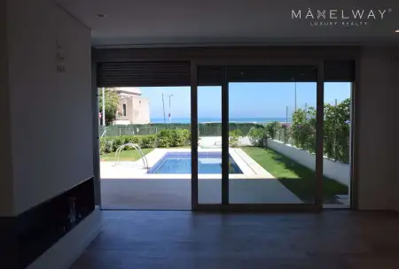 BEACHFRONT VILLA IN SPAIN