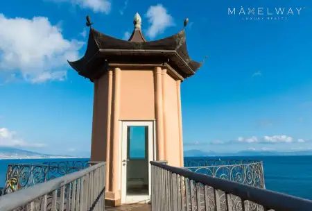 LUXURY VILLA IN POSILLIPO