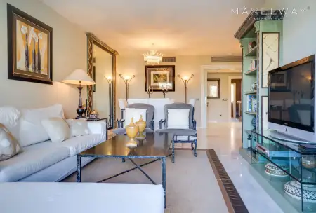 LUXE APARTMENT IN MARBELLA 