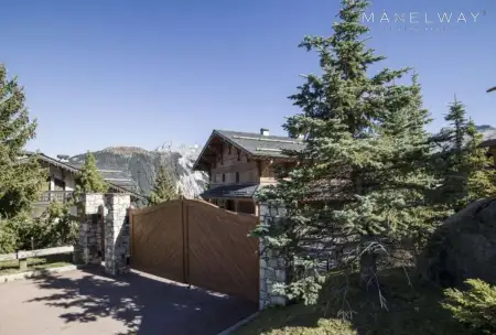 CHALET COURCHEVEL