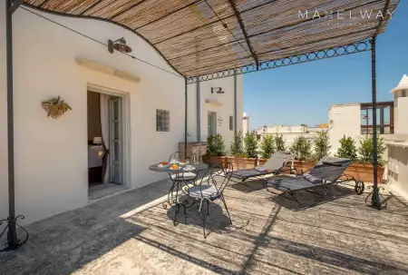 EPOCH VILLA