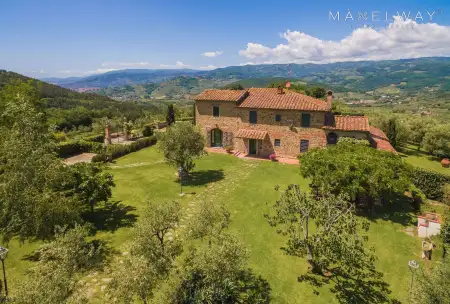 STUNNING TENUTA
