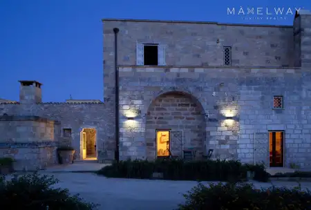 CHARMING MASSERIA